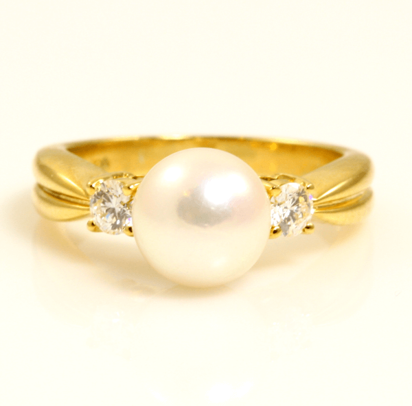 Yellow Gold Pearl and Diamond Ring
